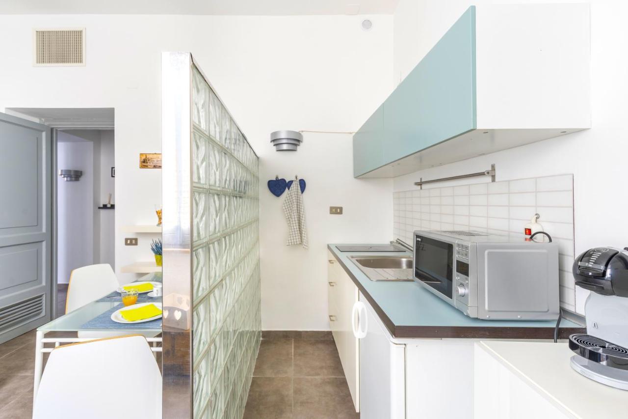 Hostly - Nicole Apartment Volturno- Full Rome Center Εξωτερικό φωτογραφία